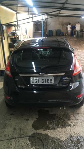 New Fiesta 1.6 Preto