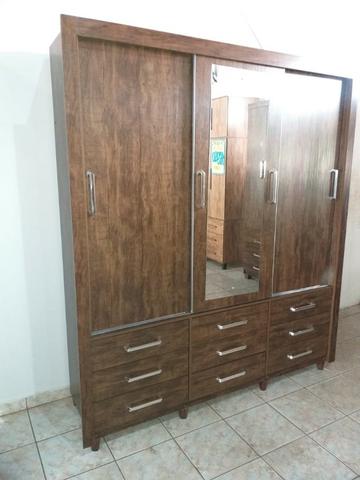 Guarda roupas casal 3 pts de correr 9 gvts de 1299 ´por 899 a vista - Foto 2