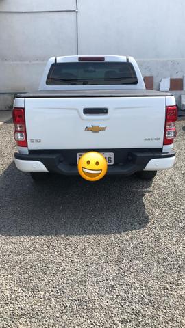 S10 lt automática 4x4 2017 vendo ou troco - Foto 4