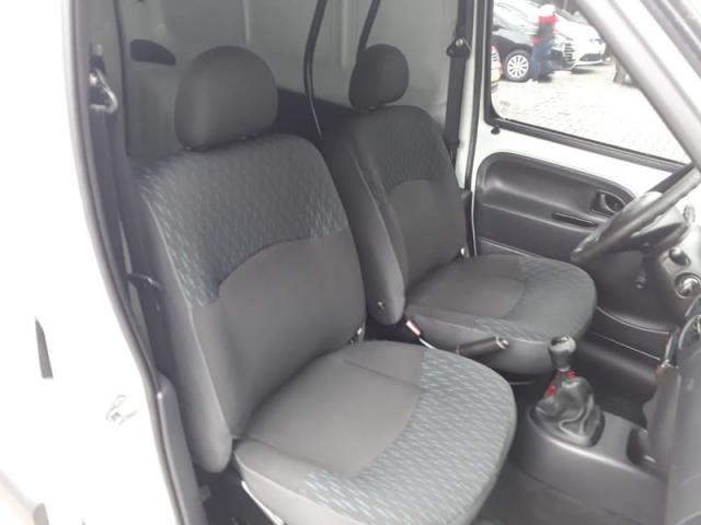 RENAULT KANGOO EXPRESS 1.6 16v(PackClim)(Hi-Flex) 4p - Foto 10