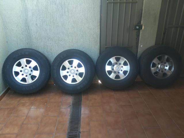 Rodas f250 com pneus goodyear