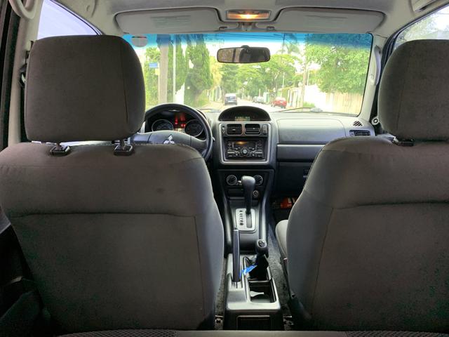 Mitsubishi Pajero TR4 2011 Auto 4x4 Preta - Foto 7