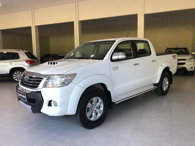 Toyota Hilux SRV 3.0 4x4 Diesel AUT. 2013 - Foto 2