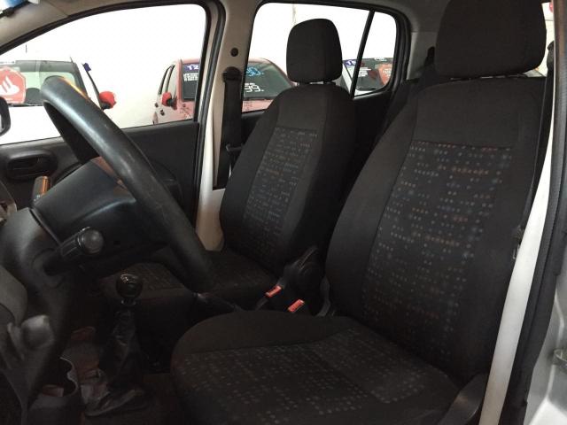 Fiat Uno Vivace 2013 1.0 Flex 4P Manual - Foto 6