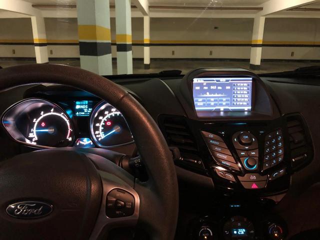 Newfiesta tittanium 1.6 completo 2015 - Foto 2