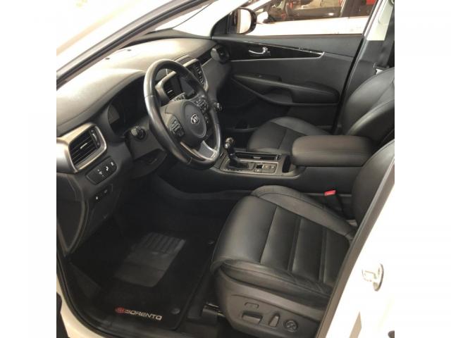 KIA MOTORS SORENTO 3.3 V6 24V 270CV 4X2 AUT. - Foto 8