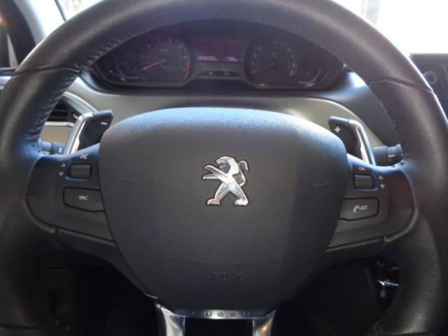 PEUGEOT 2008 ALLURE 1.6 AUTOMATICO 2017 - Foto 7