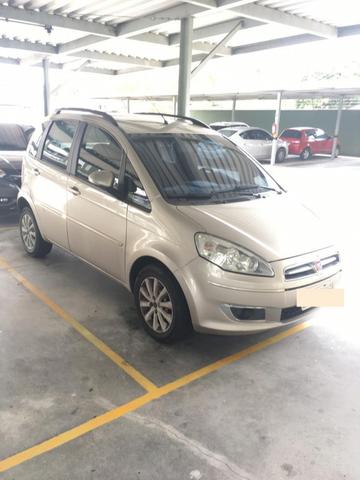 Automóvel Fiat Idea 2014/2014