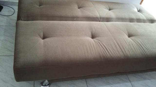 Vende -se um sofá cama retrátil - Foto 2