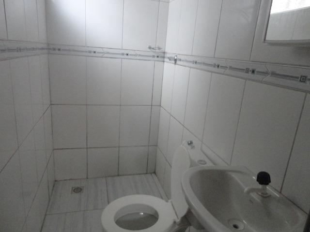 Aluga-se kit na quadra 405 conjunto 02 recanto das Emas * - Foto 4
