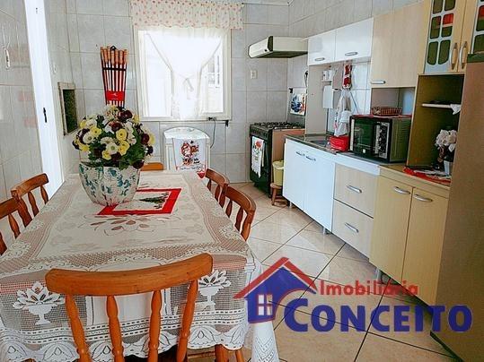 C11 - Linda residência com suíte em região de moradores - Foto 8