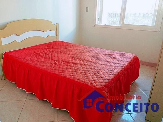 C11 - Linda residência com suíte em região de moradores - Foto 19
