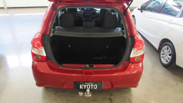 TOYOTA ETIOS X 1.3 16V FLEX - Foto 6