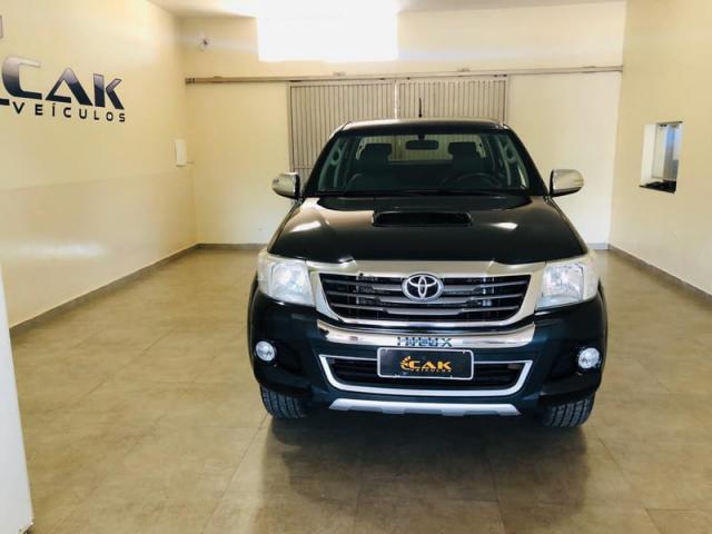 TOYOTA HILUX SRV (C.Dup) 4X4 3.0TB-IC 16v(N.Serie) - Foto 2