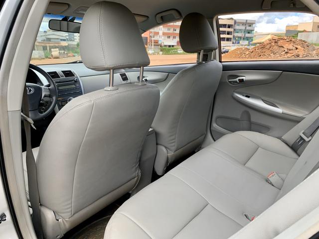 Toyota Corolla 2012 XEI automático ( Vendo à vista ou financiado ) Ac.troca - Foto 9
