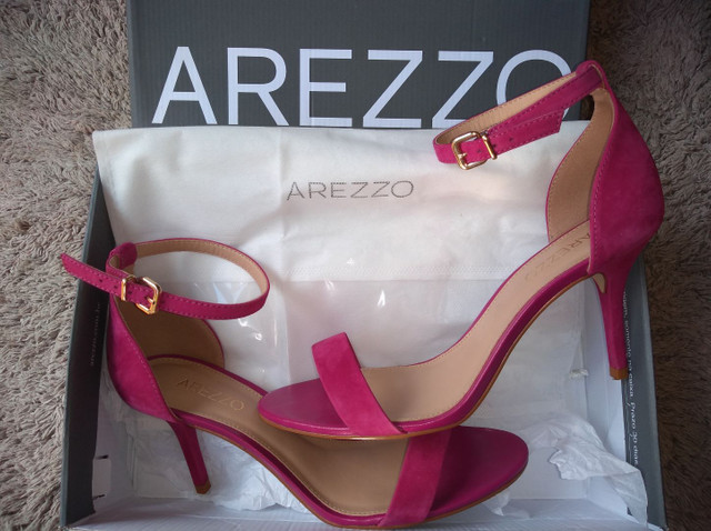 sandalia arezzo pink