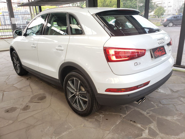 AUDI Q3 PRESTIGE PLUS 1.4 TSI S.TRONIC 2019 - Foto 4