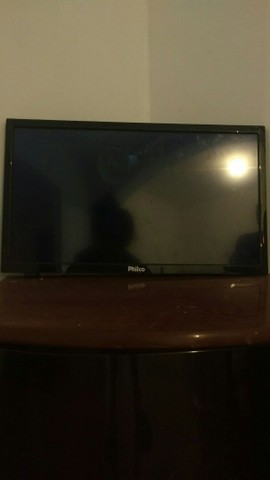 Tv smart usada em ótimo estado e ar condicionado - Foto 4