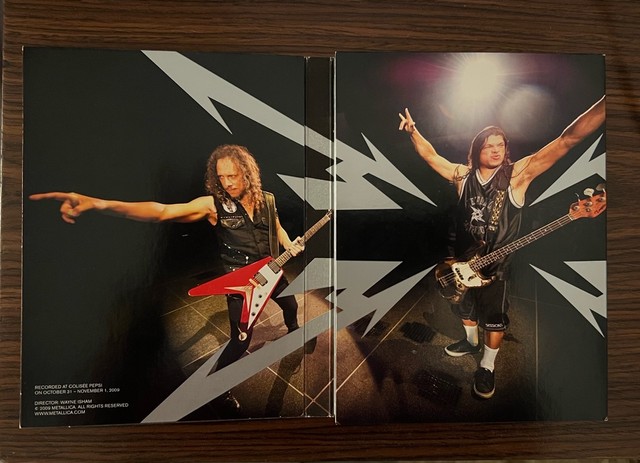 DVD Metallica Quebec Magnetic, Importado, 2 DVDs. - Foto 3