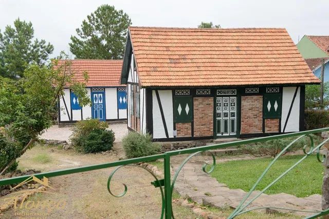 Sitio com casas Enxaimel em Linha Brasil. Nova Petrópolis RS Ref.:1347