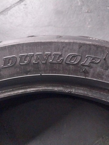 pneu usado Dunlop soprtmax 160/60-17 - Foto 4