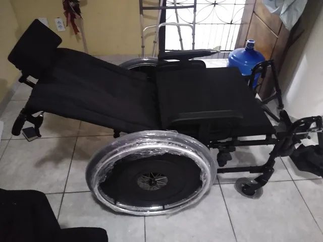 cadeira de rodas pro meu irmão