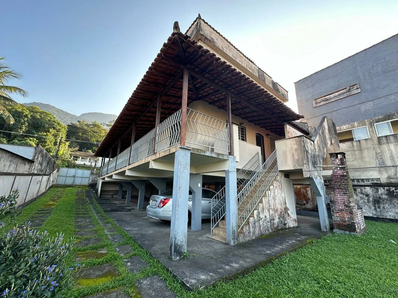 CASA COM OTIMO QUINTAL A VENDA EM MURIQUI  - Foto 3