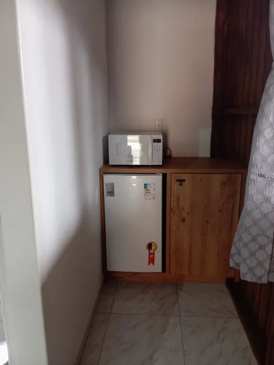 Alugo kitnet/chalé - mobiliado com 01 quarto no bairro Jordão em Governado Celso Ramos-SC. - Foto 2