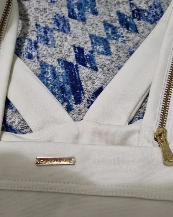 vestido novo calvin klein, p, com elastano, trouxe dos eua,cor off white - Foto 4