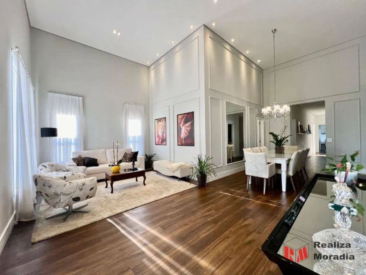 Reserva Santa Maria - Casa com 4 dormitórios -piscina e 8 vagas - Jardim do Golf l - Jandi - Foto 2
