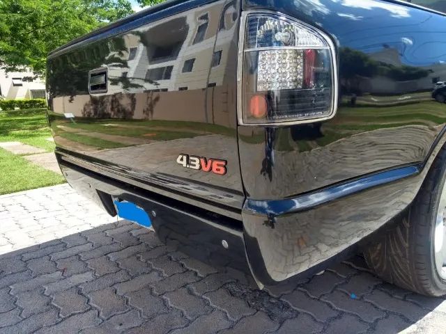 S10 4.3 V6, faz sucesso onde passa - Foto 4