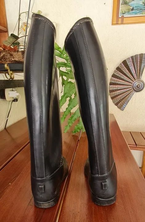 Botas para equitação Pretas - Tamanho 34 - Foto 3