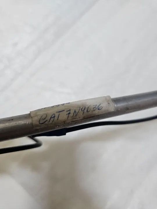 Trator esteira caterpillar D5 D6 D7 cabo vela aquecedora novo original  7N9636 - Foto 4