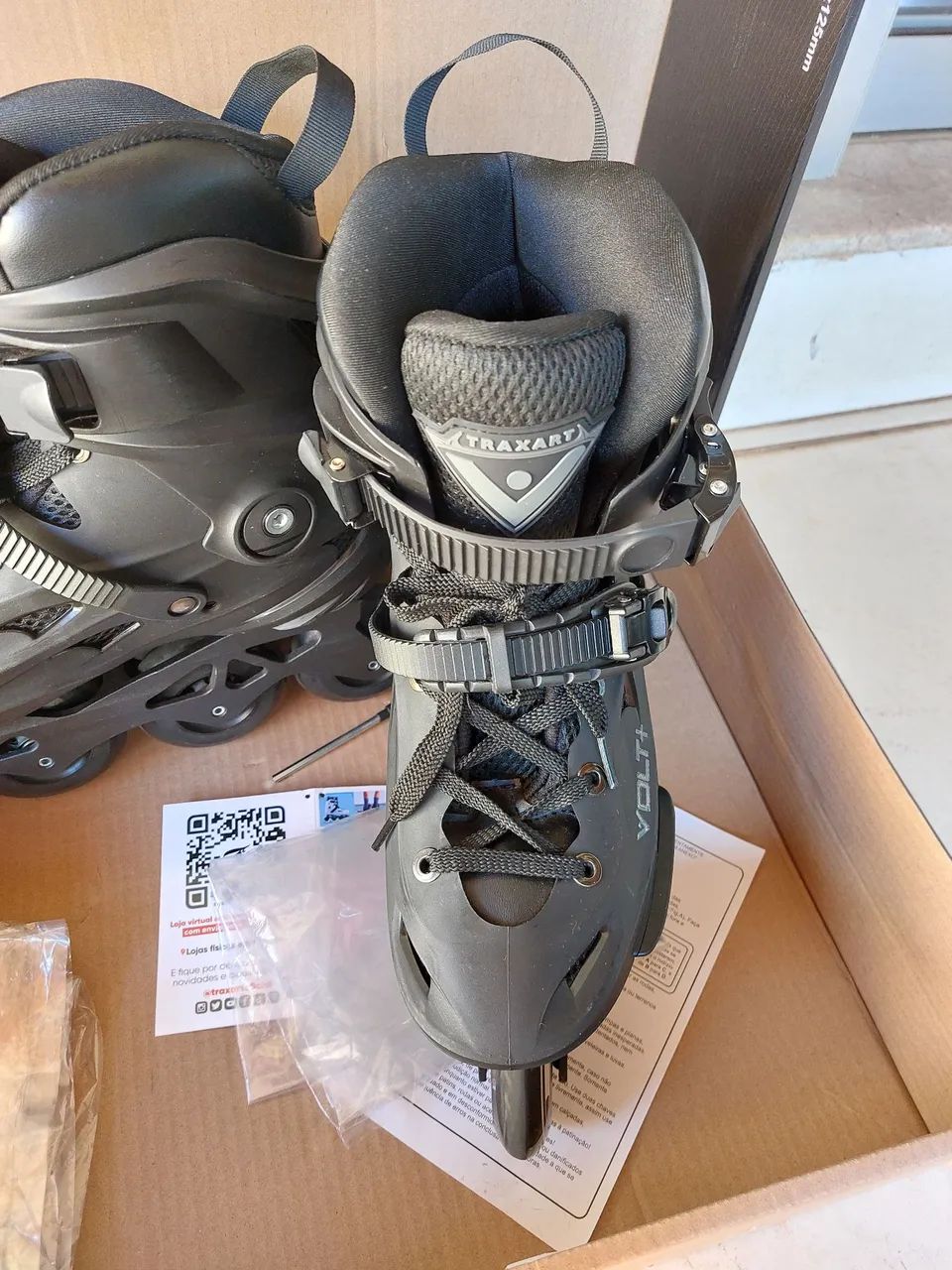 Patins Inline Volt+ Traxart Preto (39/40) - Foto 5