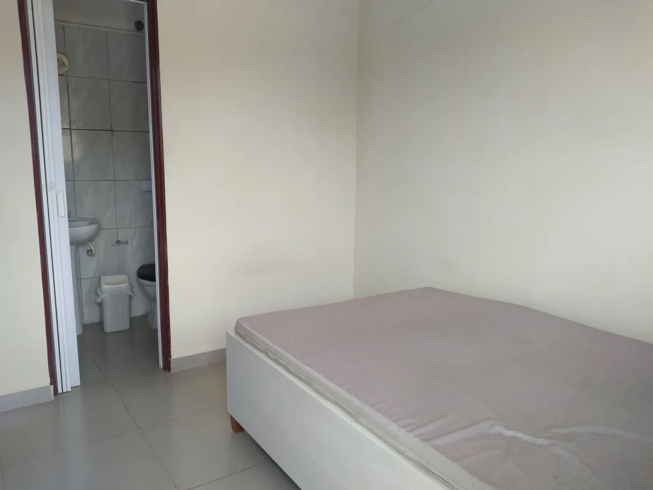 Kitinete para homem sozinho.