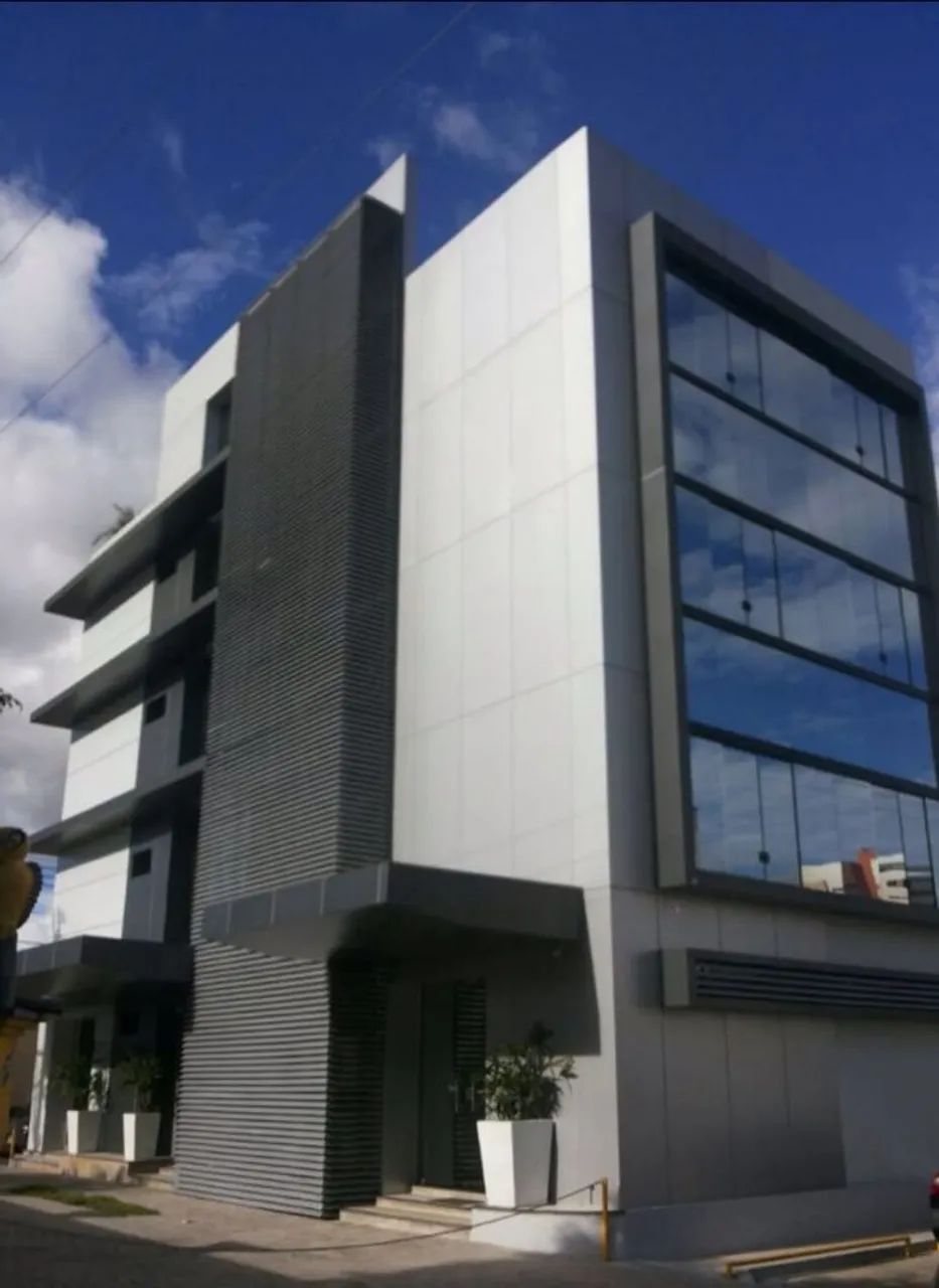 Prédio comercial no Conj. Eldorado 
