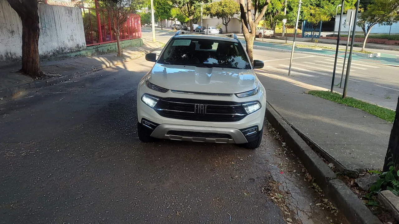 Fiat Toro Vulcano Diesel 4x4 17 mil abaixo da fipe.
