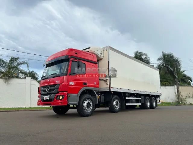 MERCEDES-BENZ ATEGO 3030 8X2