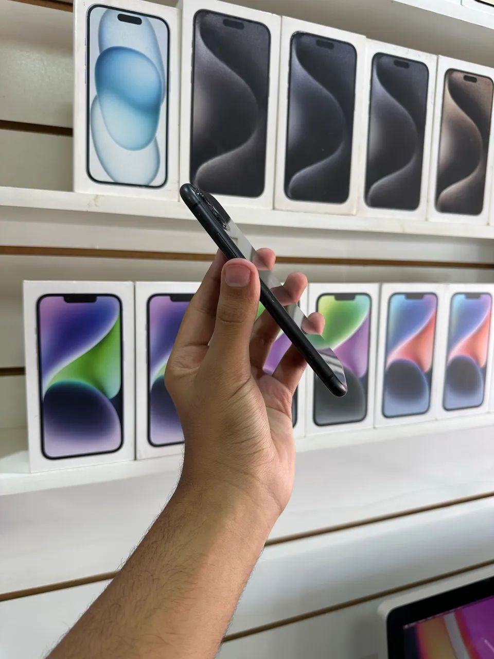 IPHONE 11 64 GB PRETO  - Foto 5