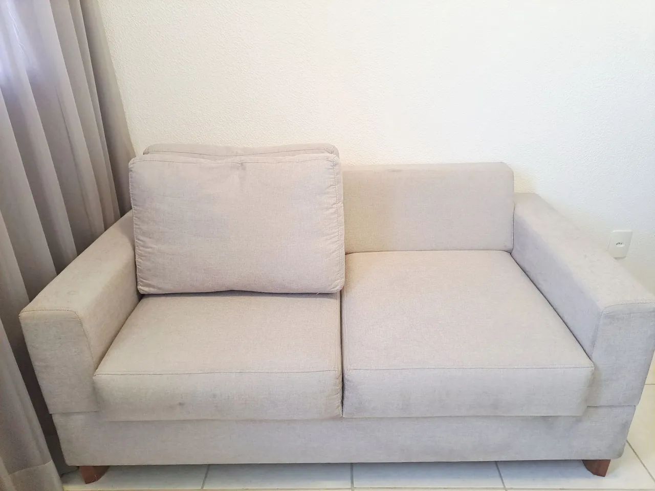 SOFÁ RETRÔ DE LINHO - 2 LUGARES - Foto 2