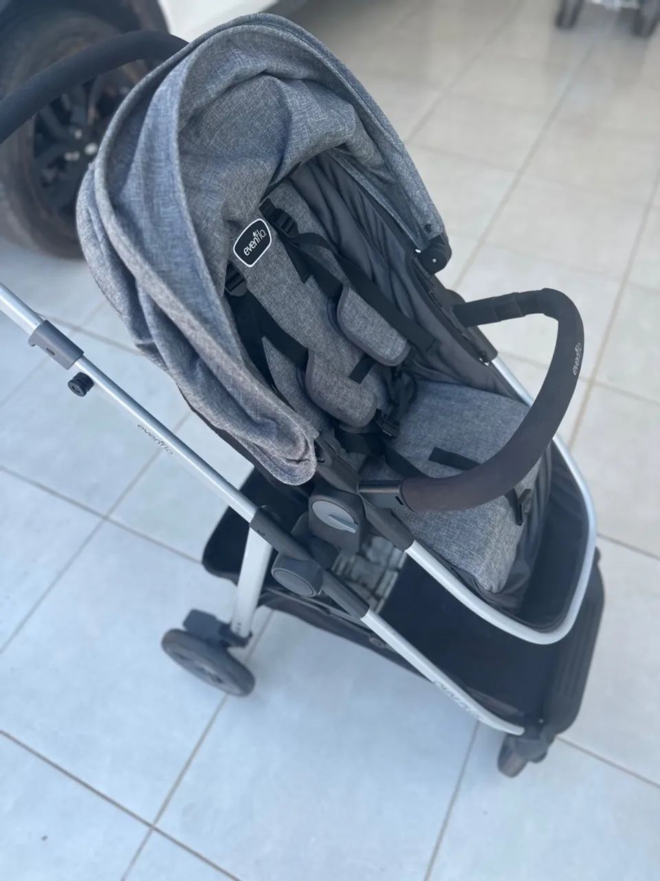 Carrinho de Bebê e Bebê Conforto Evenflo - Foto 5