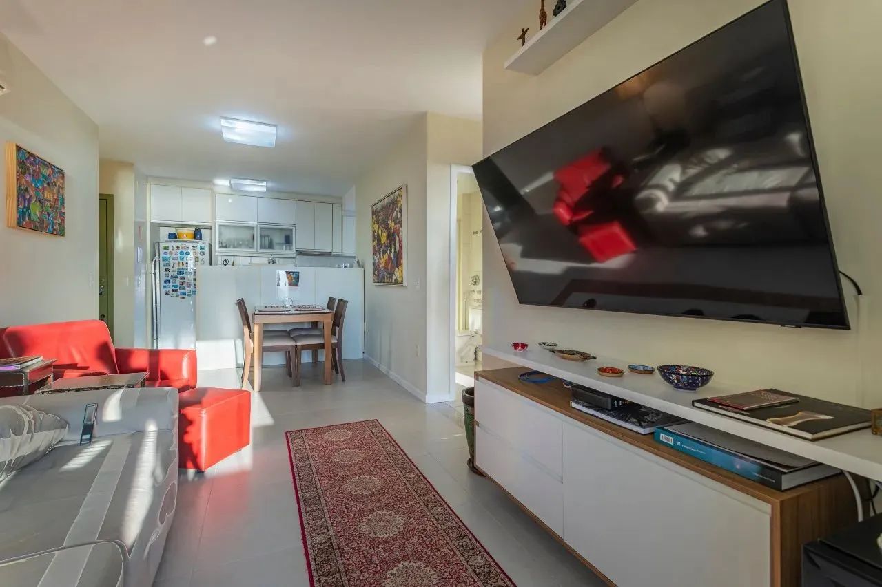 Apartamento de 77m² com 3 quartos sendo 1 suíte na Costeira do Pirajubae - Foto 3