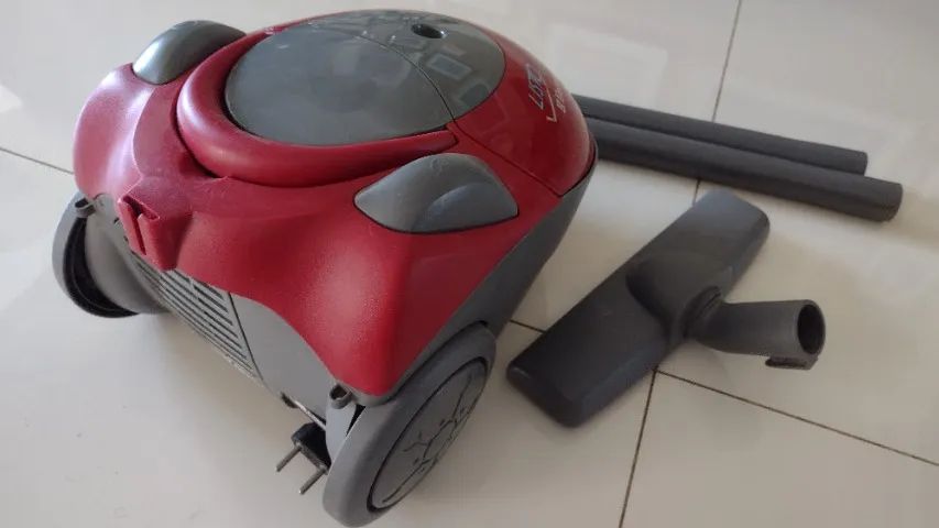 Aspirador Electrolux Listo 1300w - Foto 3