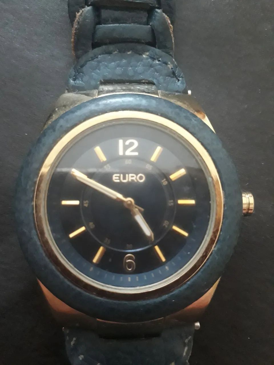 Relógio EURO Preto com Detalhes Dourados por 75 reais  - Foto 3