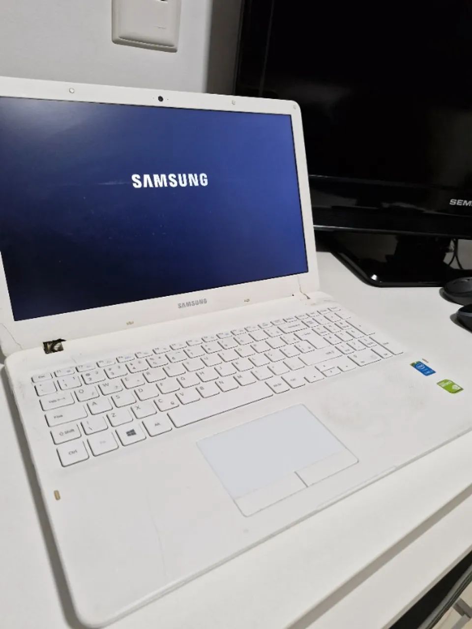 Notebook SAMSUNG, Intel i5, 4gb RAM, SSD 256gb, Windows 11 + Mouse + Teclado com fio - Foto 2