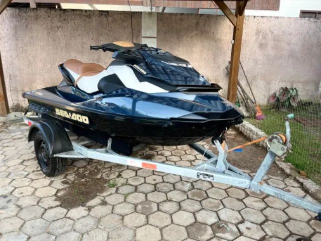 Jet ski com som + carretinha + acessórios  - Foto 4