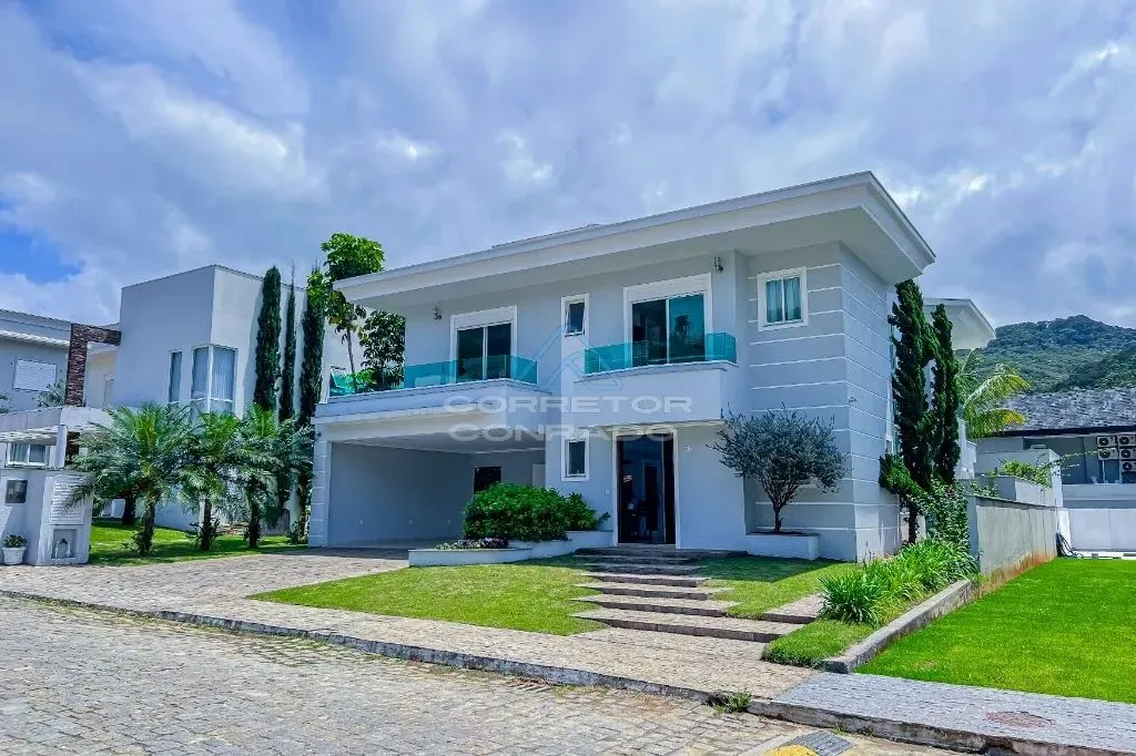 Casa no Condomínio Haras Rio do Ouro - Ariribá, Balneário Camboriú