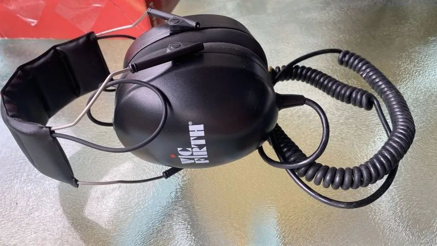 HEADPHONE VIC FIRTH  SIH1 P/ BATERISTA - Desenhado por ROD MORGENSTEIN