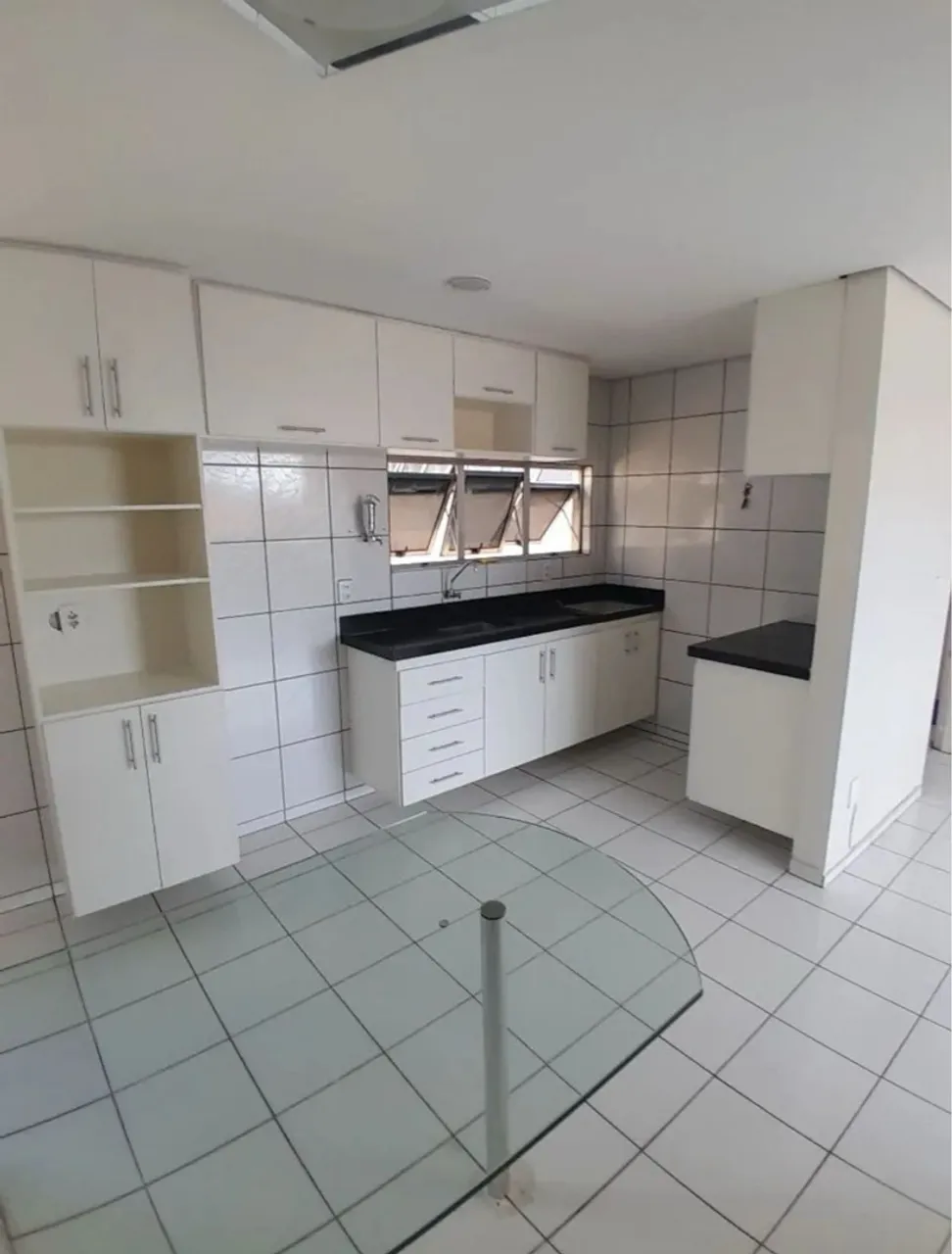ALUGO APARTAMENTO NO BAIRRO MORROS