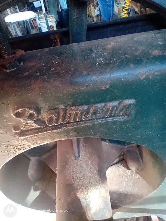 Vendo Serra Fita Raimann volante 80 (Baixei o preço Motivo Mudança) - Foto 6